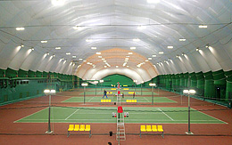 Inflatable dome for tennis complex
